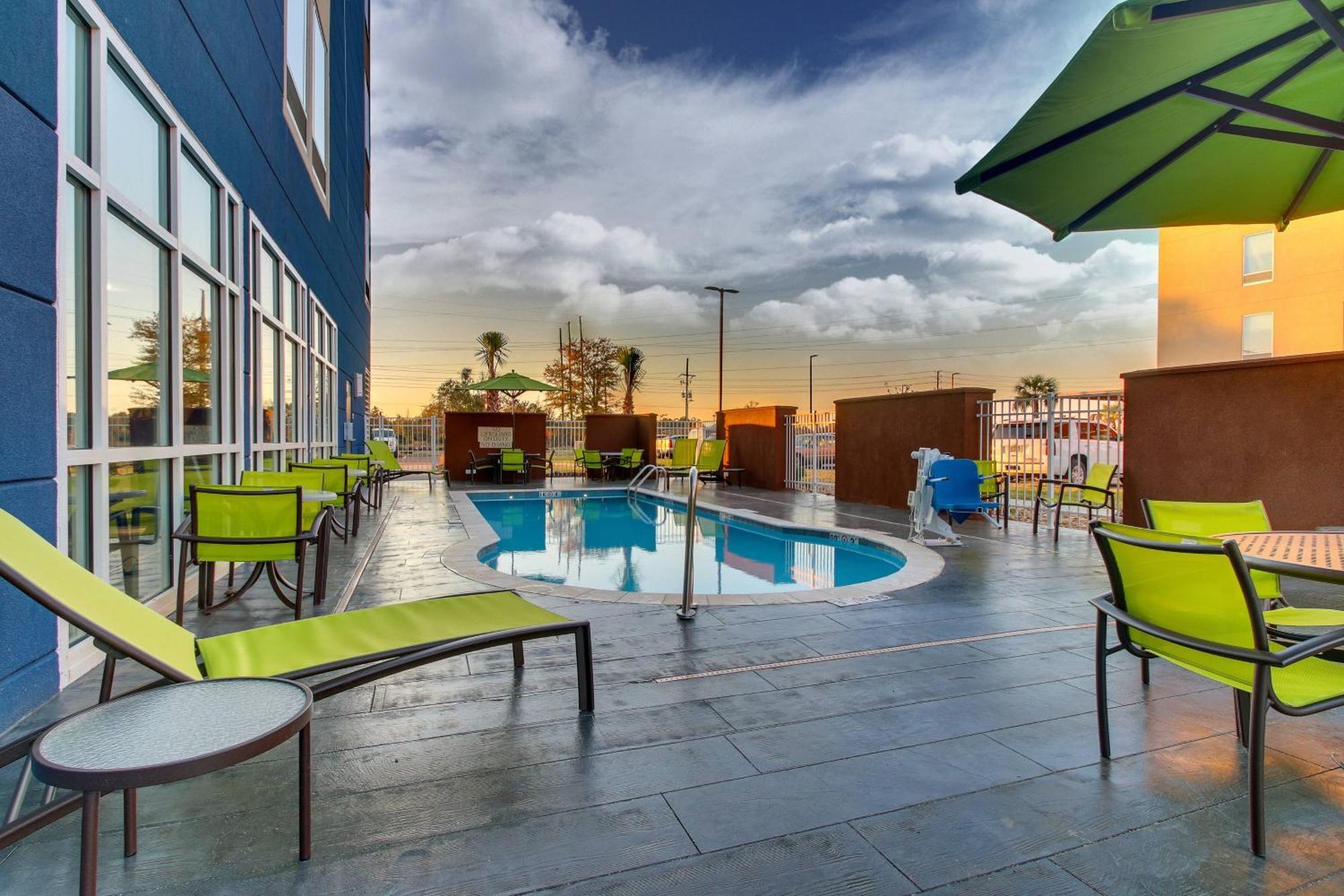 Springhill Suites By Marriott Gulfport I-10 Экстерьер фото
